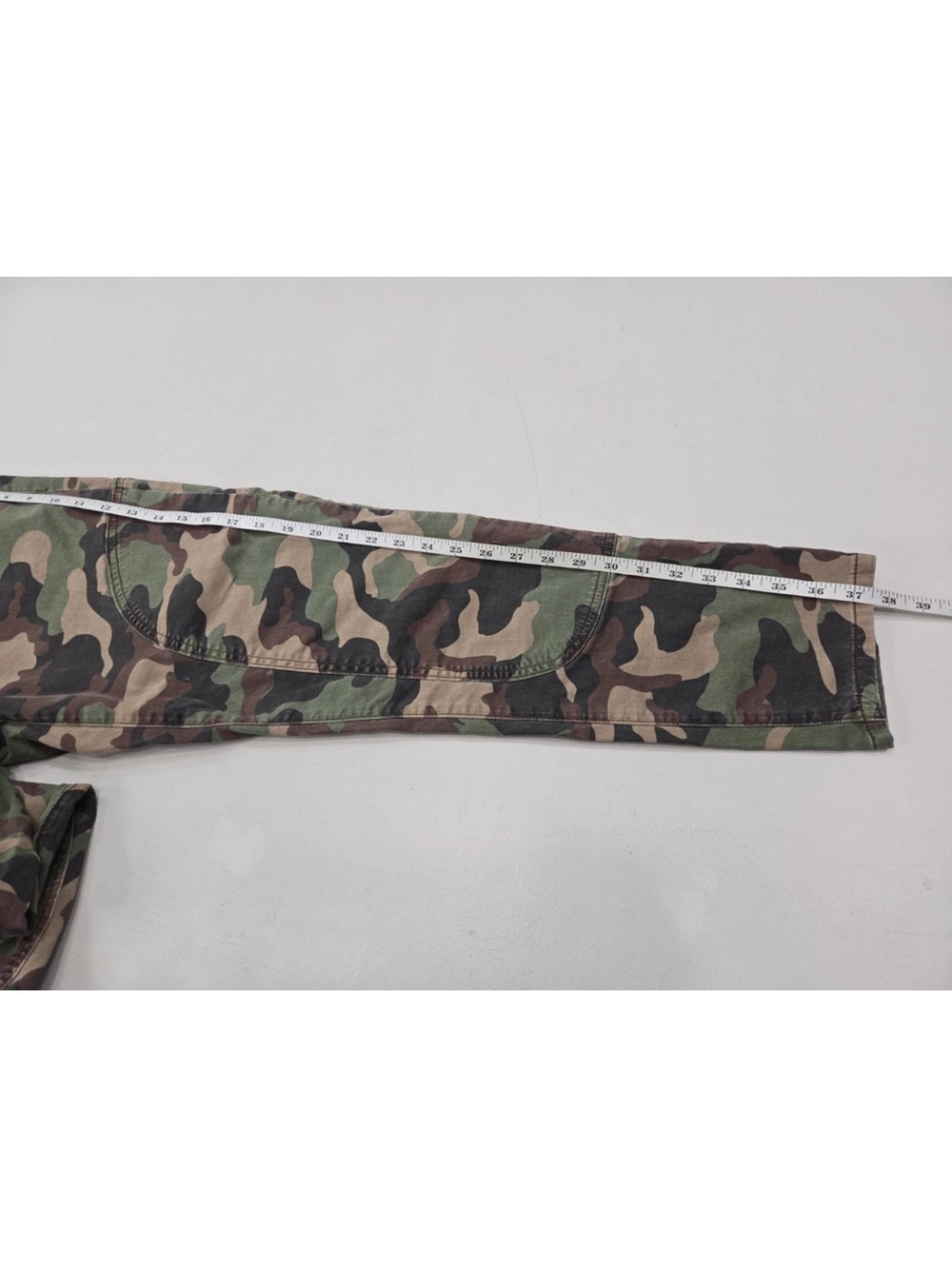 Veronica Beard Kane Tapered Jeans Green Camo High Rise Utility Size 28 Womens - Picture 12 of 13